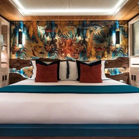 M/Y KING BENJI