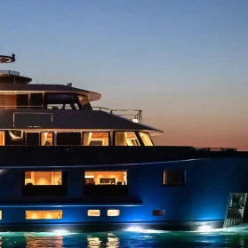 M/Y KING BENJI