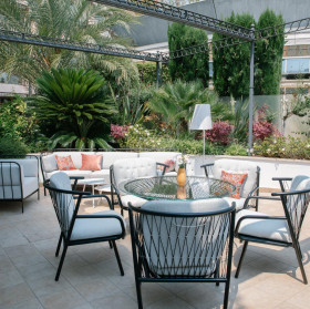 Luxurious Renovated 4-Room Penthouse