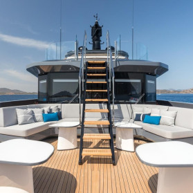 M/Y AKULA