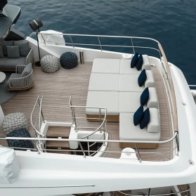 LES BRUXELLOIS Yacht Charter Rental