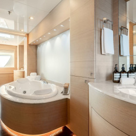 ZIA Yacht Charter | Monaco