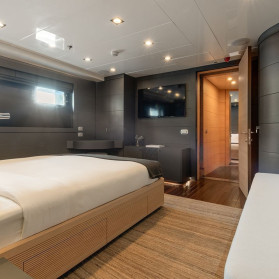 ZIA Yacht Charter | Monaco