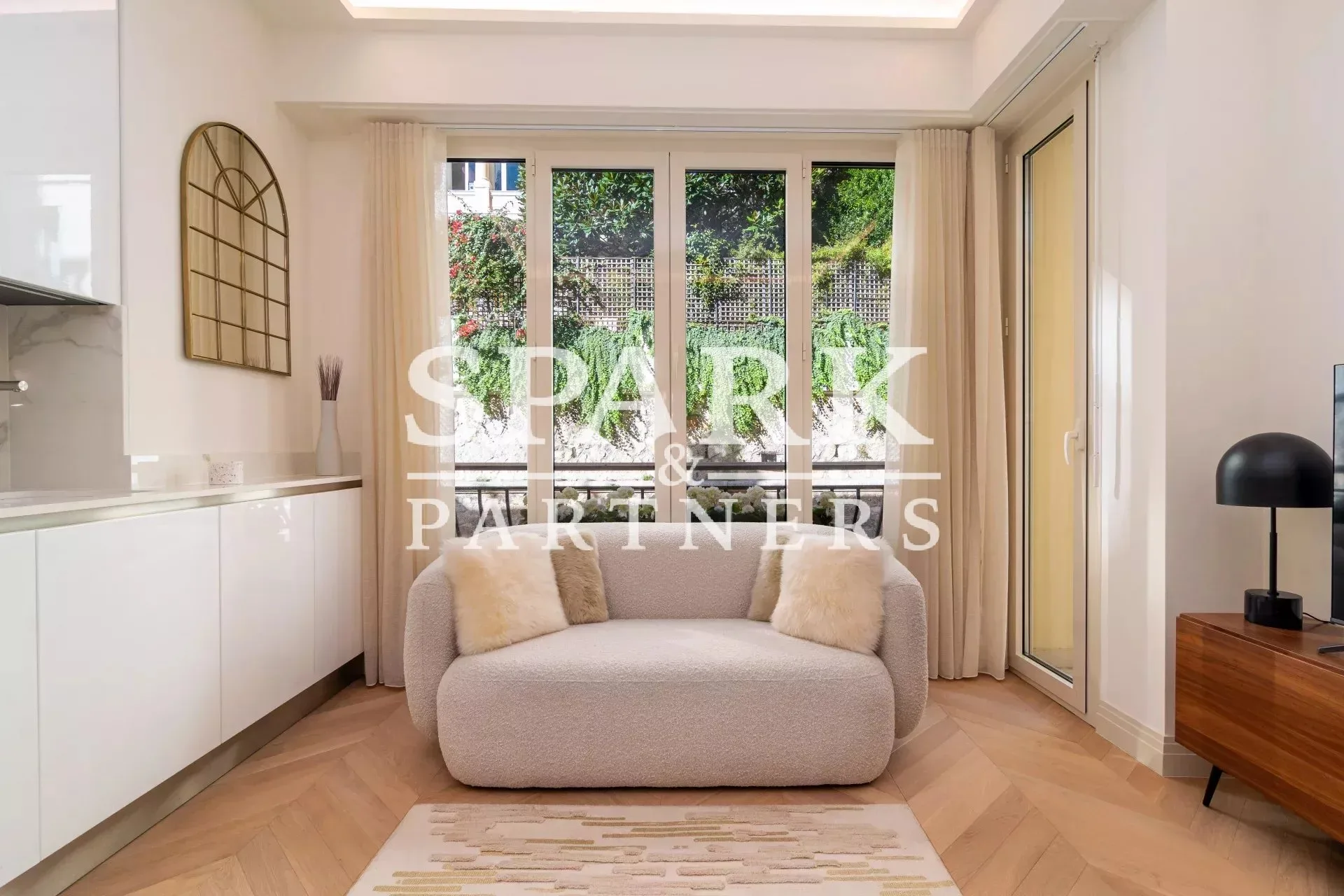 MONTE CARLO - LE GRANDE BRETAGNE - 2 rooms