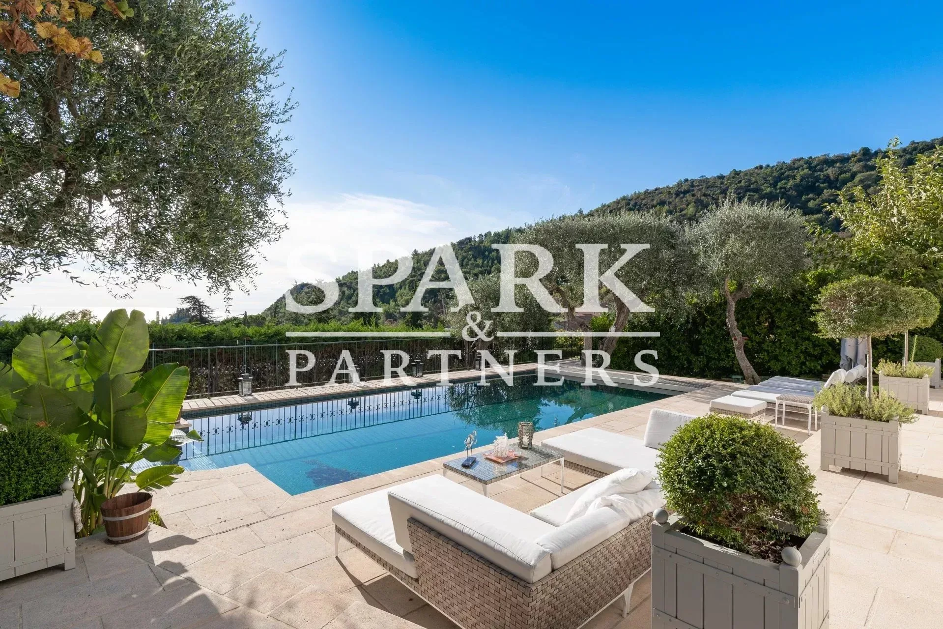 Eze - Magnificent villa with sea view- Sales