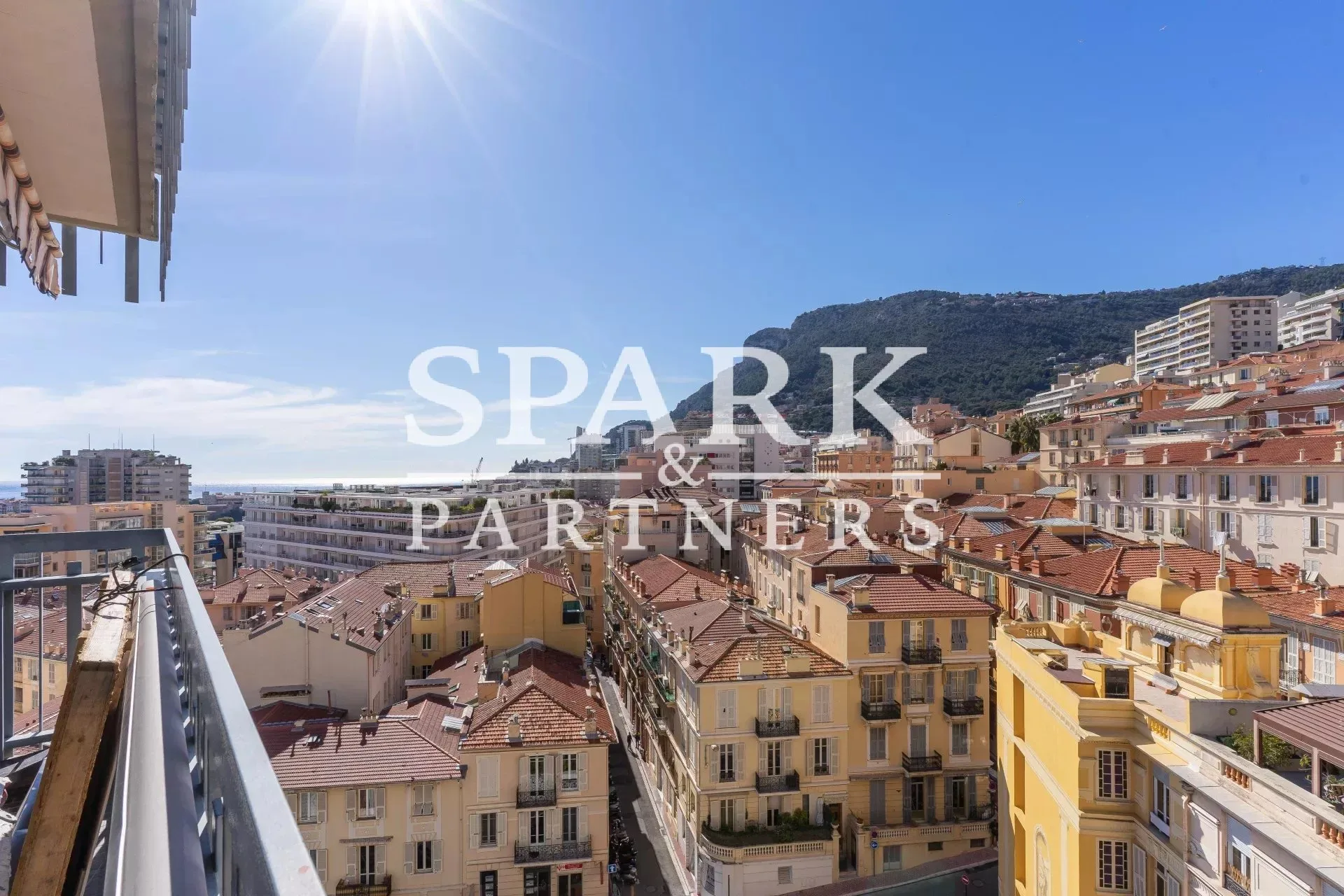 Monaco - Monte-Carlo - Bright 3-room apartment