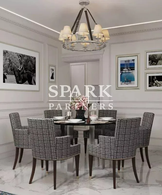 Luxurious modular apartment with private terrace in the prestigious Carré d'Or district